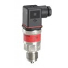 Danfoss pressure transmitter MBS 3150, Compact pressure transmitters with pulse snubber for marine applications 
